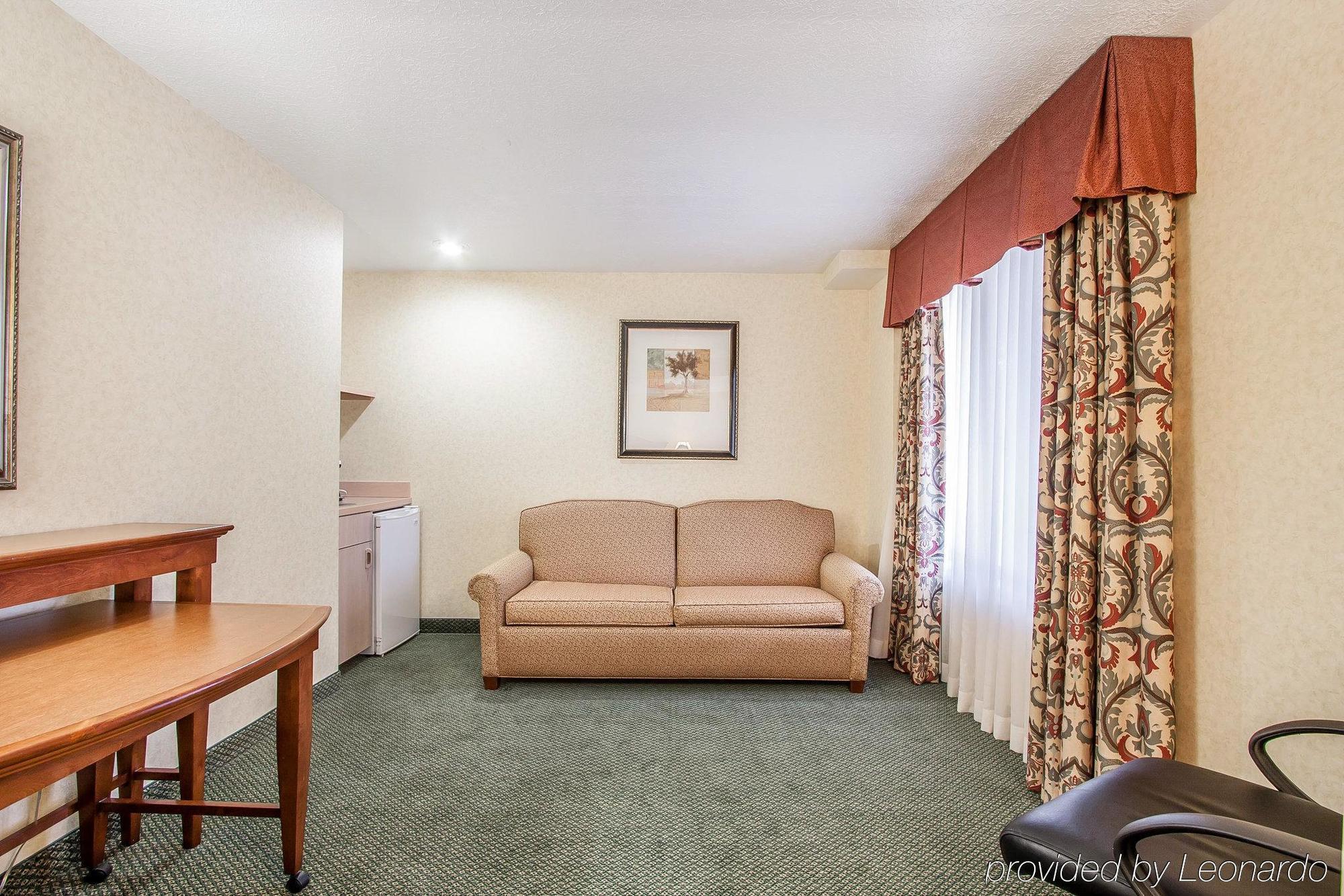 Comfort Inn Conference Center Hillsboro Εξωτερικό φωτογραφία