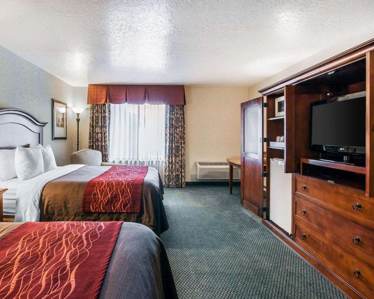 Comfort Inn Conference Center Hillsboro Εξωτερικό φωτογραφία