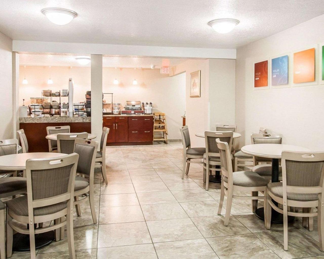 Comfort Inn Conference Center Hillsboro Εξωτερικό φωτογραφία